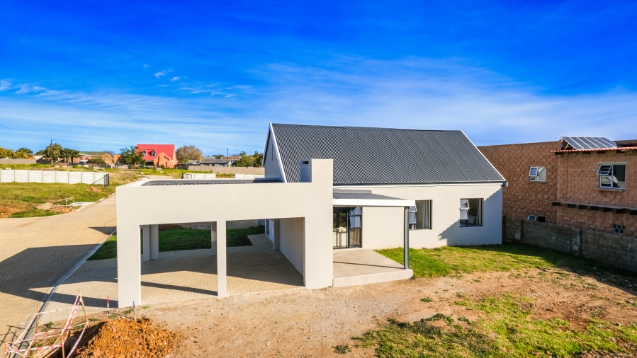 3 Bedroom Property for Sale in Pacaltsdorp Western Cape